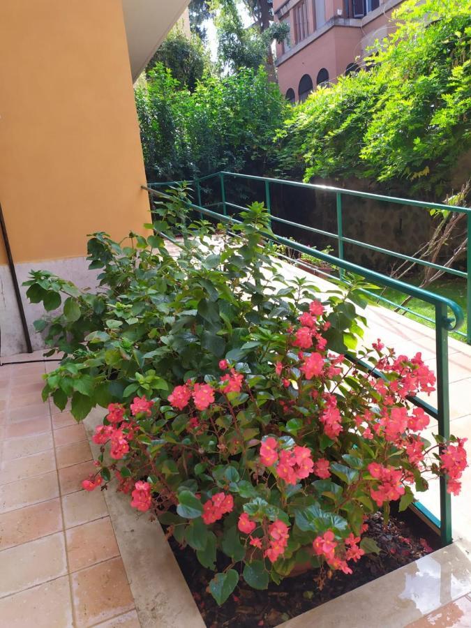 Angolo Sul Giardino Рим Екстер'єр фото
